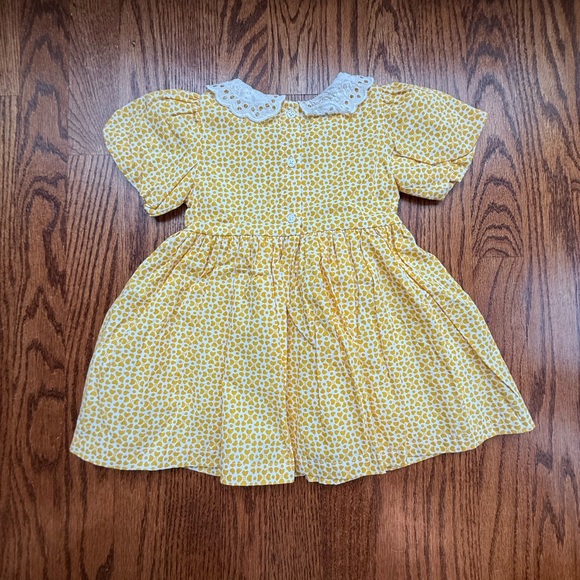 NWOT Smocked Dress 9-12 Months - Picture 4 of 7